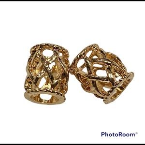 NEW•2pc set Gold woven Barrel shaped DIY charms